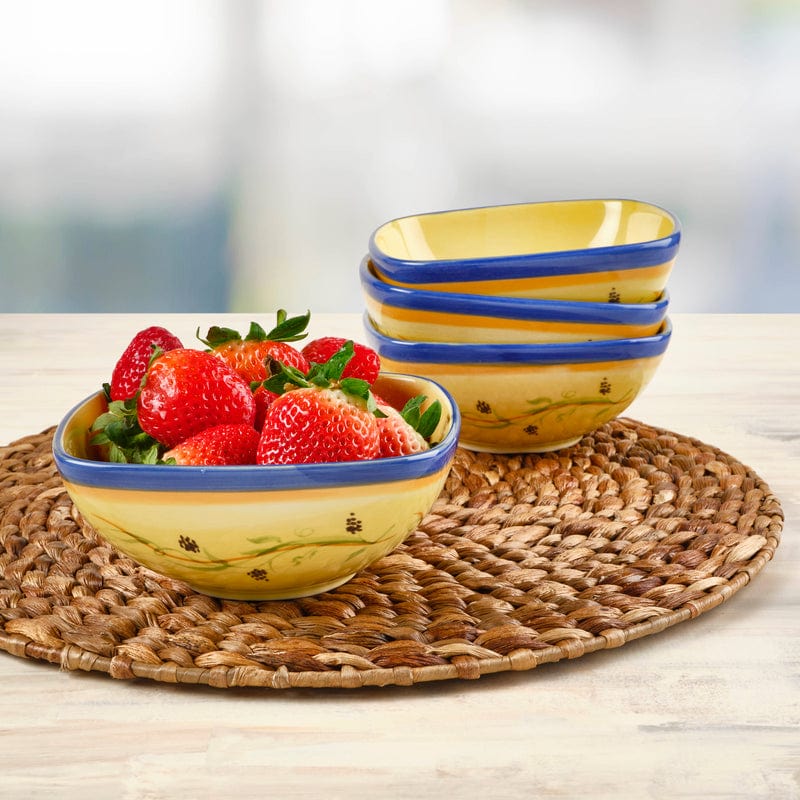 Pistoulet? Set of 4 Individual Square Bowls